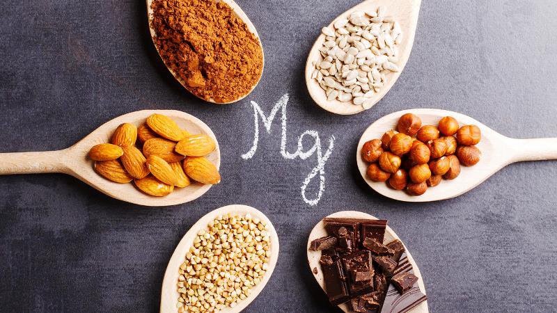 Nên bổ sung thực phẩm giàu magie để nâng cao hệ miễn dịch, tăng cường sức đề kháng cho người già