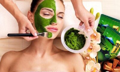 Đắp mặt nạ với bột trà xanh vừa giúp ngăn ngừa, vừa giúp phục hồi da lão hóa
