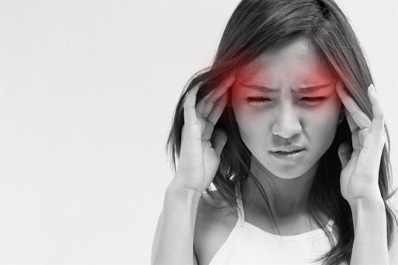 Những cơn đau nửa đầu ngăn cản mọi hành động, suy nghĩ, công việc của mẹ