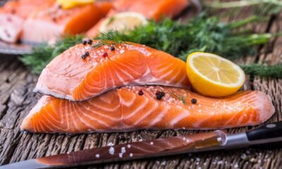 Cá hồi chứa hàm lượng omega 3 cao rất tốt cho bà bầu