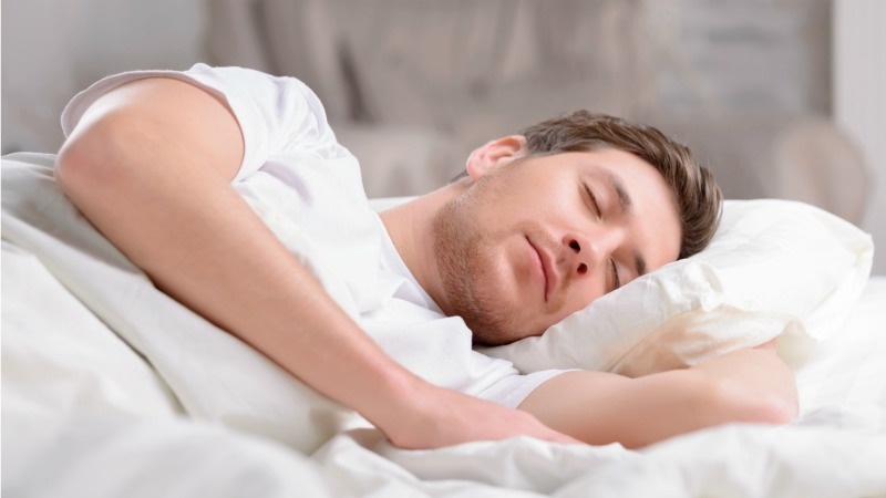 Khi thấy hoa mắt, ù tai… điều đầu tiên bạn cần làm là nghỉ ngơi trong không gian yên tĩnh