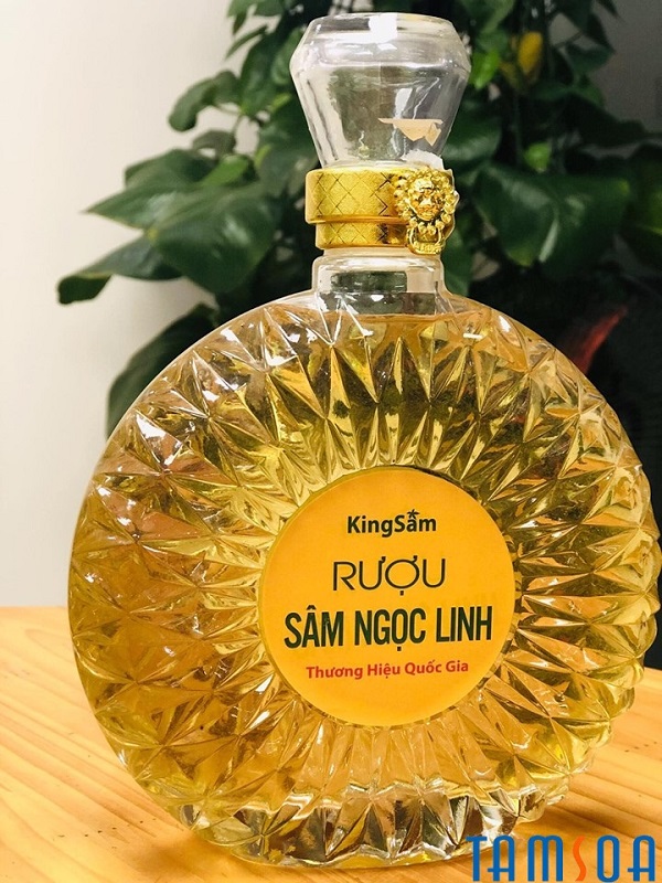 Rượu nhân sâm hay độc sâm tửu rất được nam giới ưa chuộng