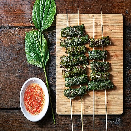 Thịt trâu nướng lá lốt vừa ngon vừa giúp mạnh gân cốt Thịt trâu nướng lá lốt vừa ngon vừa giúp mạnh gân cốt