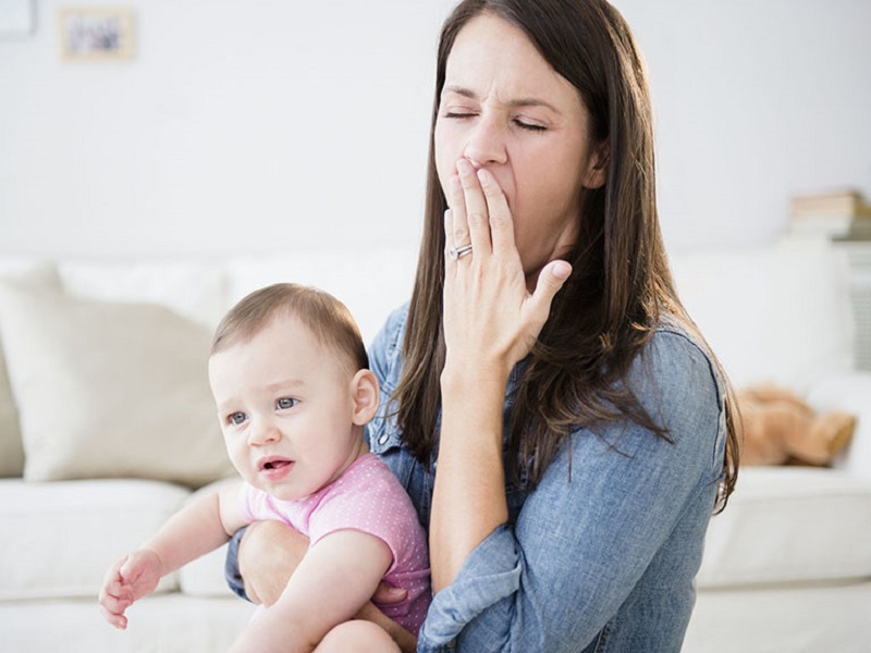 Mất sữa, ít sữa có thể là triệu chứng suy nhược cơ thế sau sinh