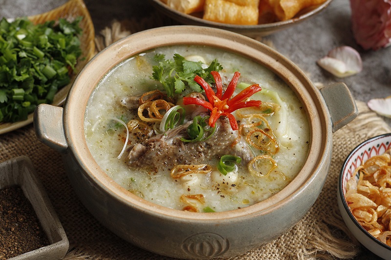 Cháo chim bồ câu câu có hàm lượng chất dinh dưỡng cao giúp bồi bổ cơ thể