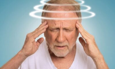 Hoa mắt thường đi kèm biểu hiện chóng mặt, xay xẩm mặt mày