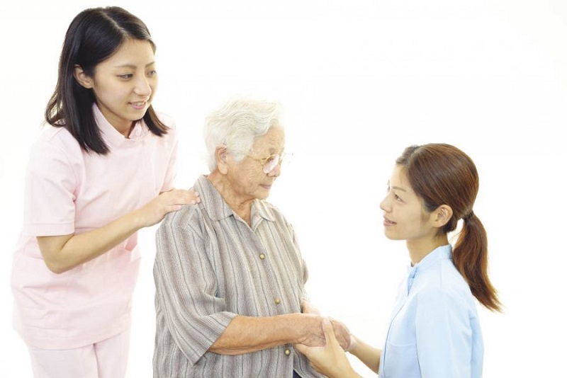 Chăm sóc sức khỏe cho người cao tuổi Chăm sóc sức khỏe cho người cao tuổi