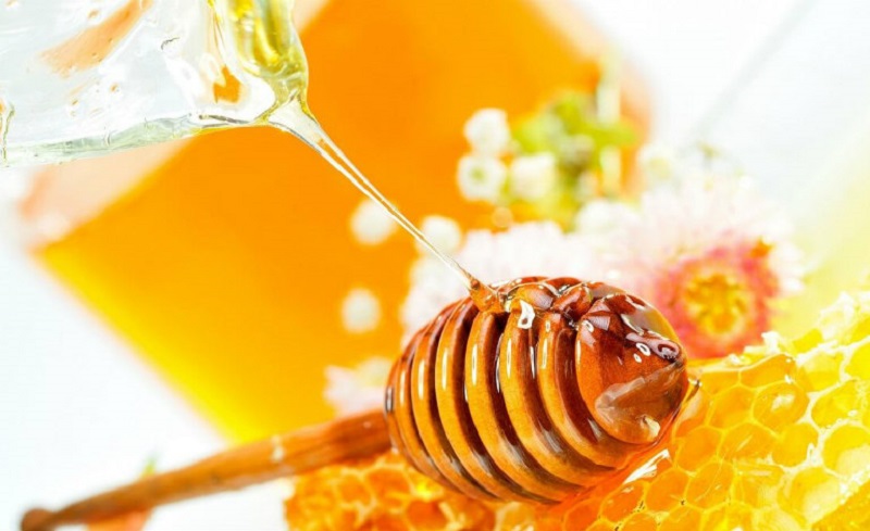 Mật ong trị mụn Bài thuốc trị ho lâu ngày bằng mật ong