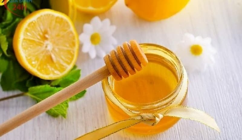 Chữa mụn trứng cá bằng mật ong và chanh Chữa mụn trứng cá bằng mật ong và chanh